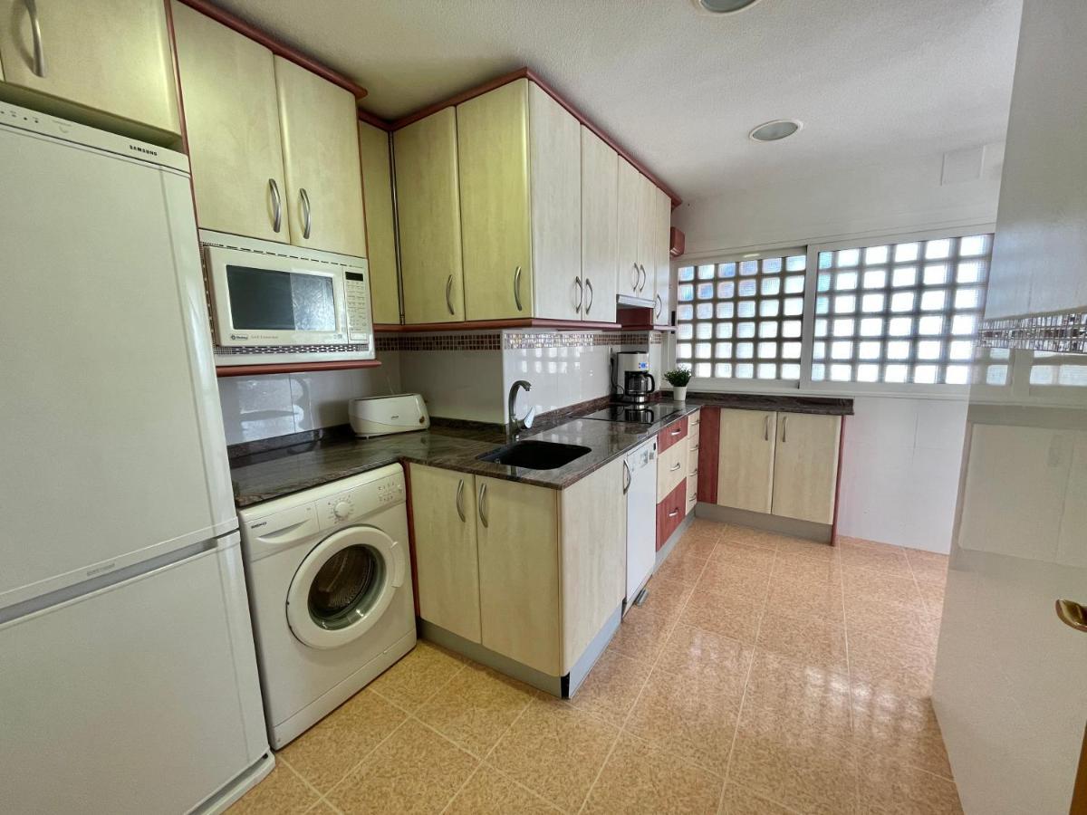 Apartamento Imperial เบนิดอร์ม ภายนอก รูปภาพ